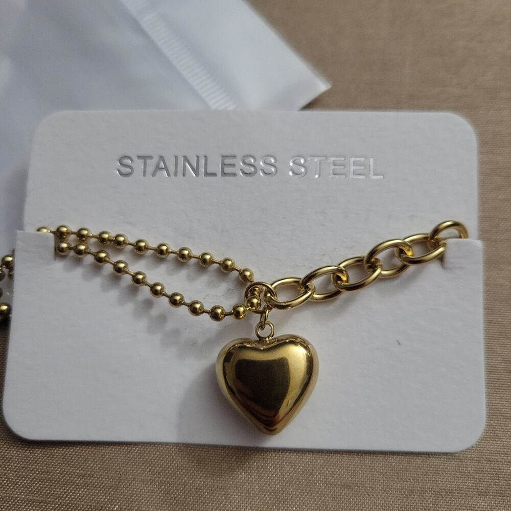 Mixed media chain heart mismatch asymmetrical gold stainless steel bracelet - Picture 3 of 4